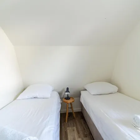Beautiful With Sauna Near The Sea