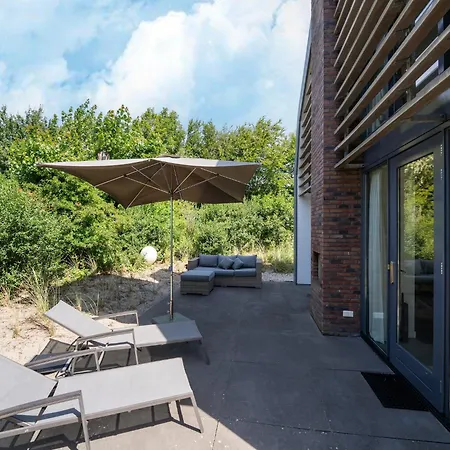 Beautiful With Sauna Near The Sea *