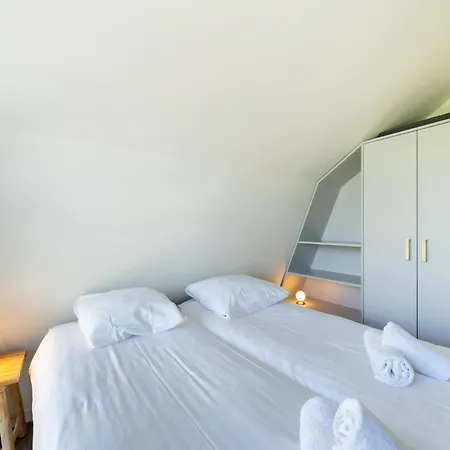 Beautiful With Sauna Near The Sea *